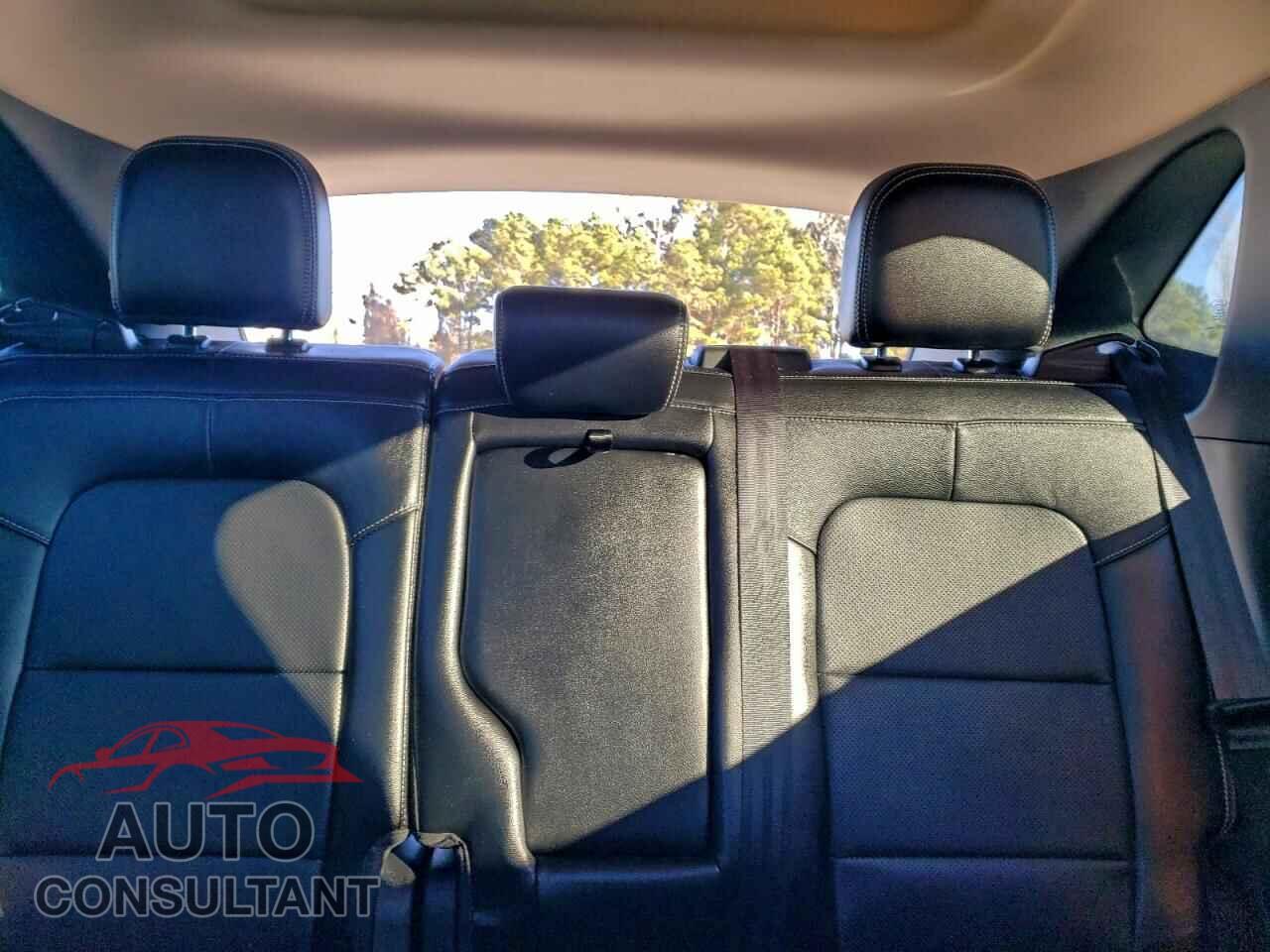 FORD ESCAPE 2020 - 1FMCU9J98LUA74293