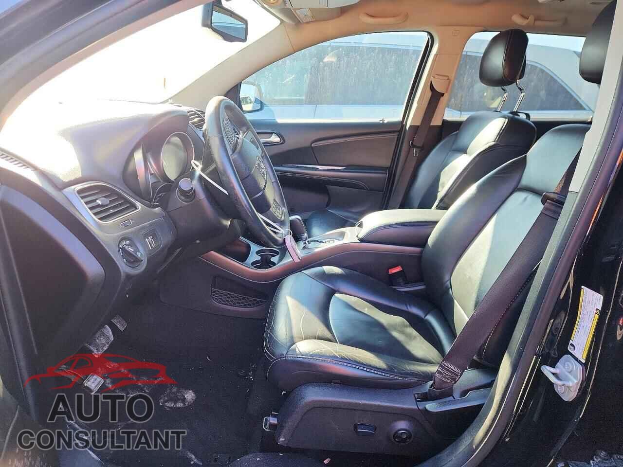 DODGE JOURNEY 2017 - 3C4PDCGG8HT552836
