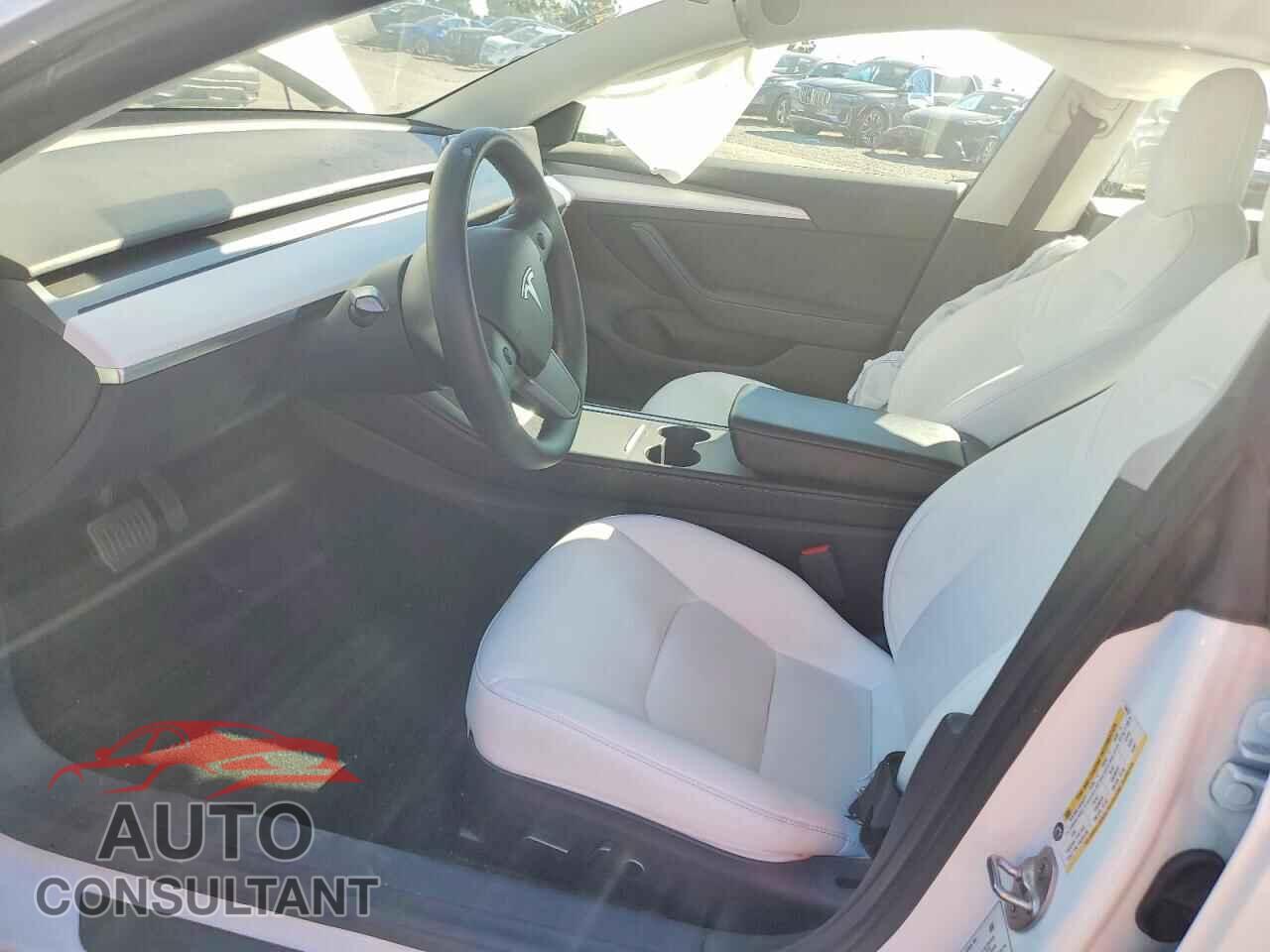 TESLA MODEL 3 2022 - 5YJ3E1EAXNF154679