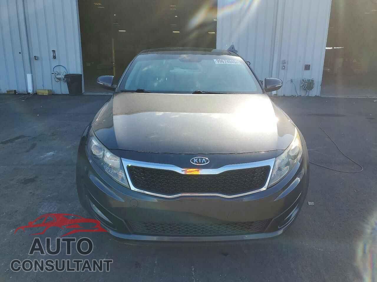 KIA OPTIMA 2011 - KNAGN4A70B5118801
