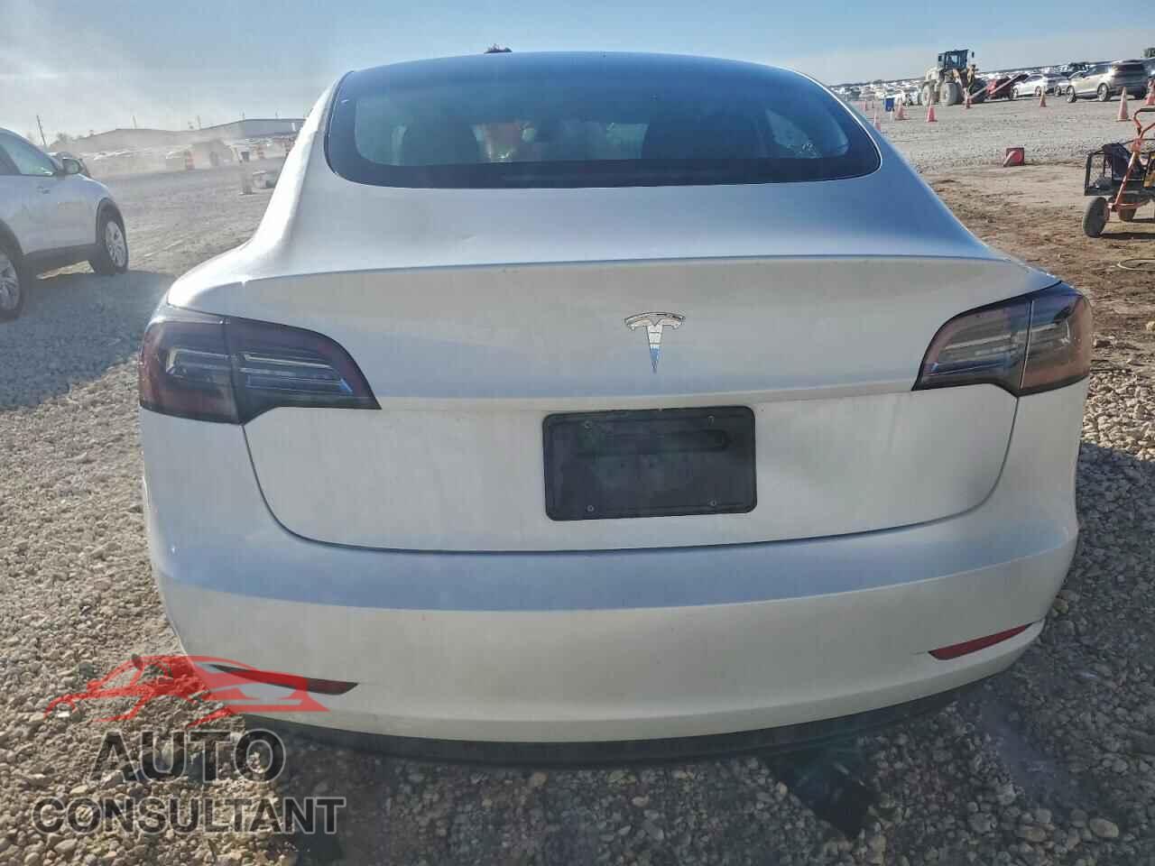TESLA MODEL 3 2023 - 5YJ3E1EA6PF435073