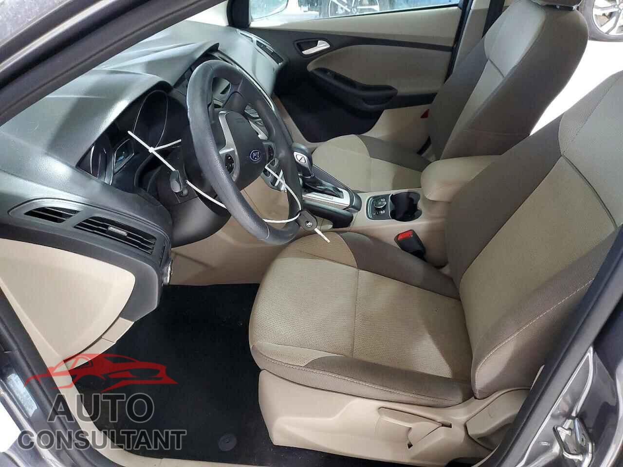 FORD FOCUS 2014 - 1FADP3K21EL425140