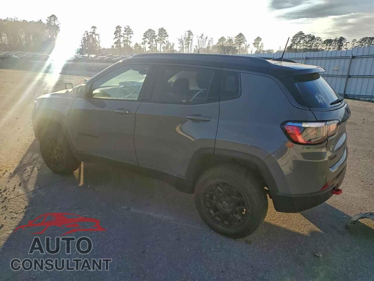 JEEP COMPASS 2022 - 3C4NJDDB8NT153273