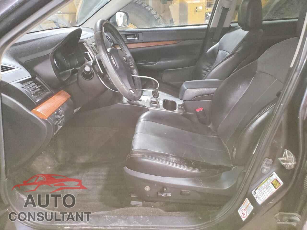 SUBARU OUTBACK 2013 - 4S4BRDKC2D2204933
