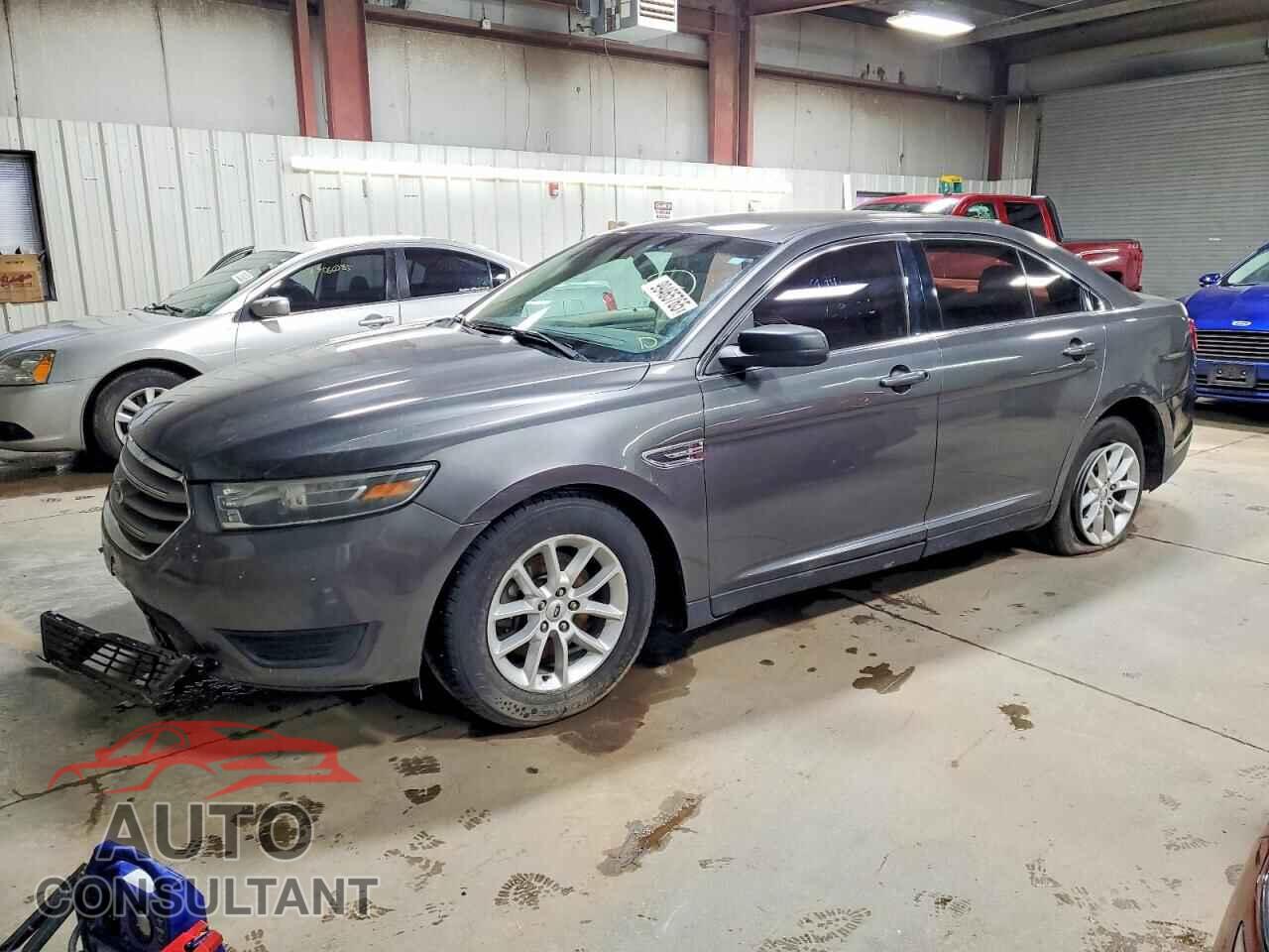 FORD TAURUS 2015 - 1FAHP2D86FG117825