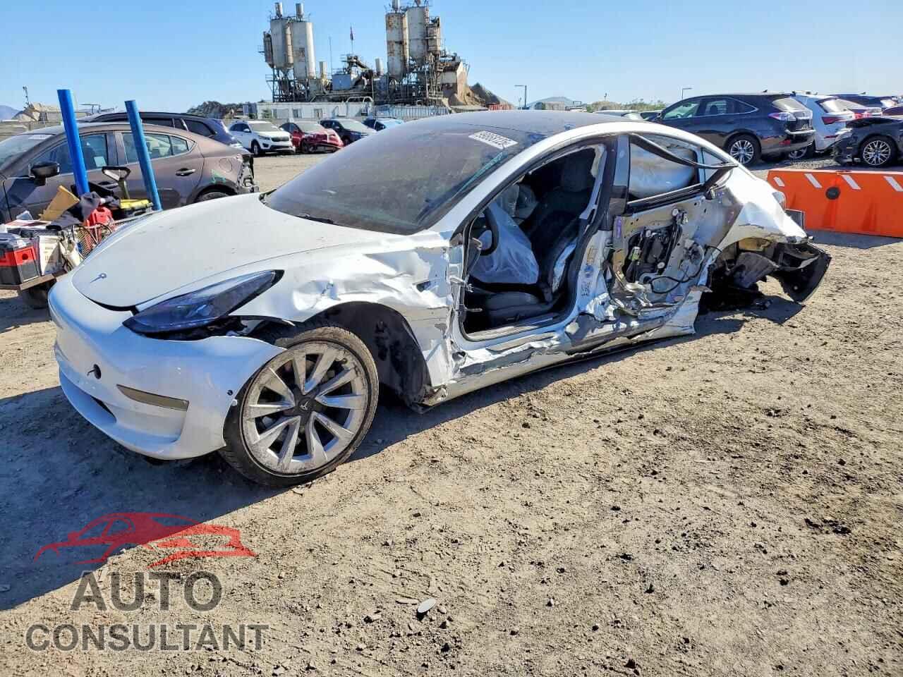 TESLA MODEL 3 2022 - 5YJ3E1EB5NF165470
