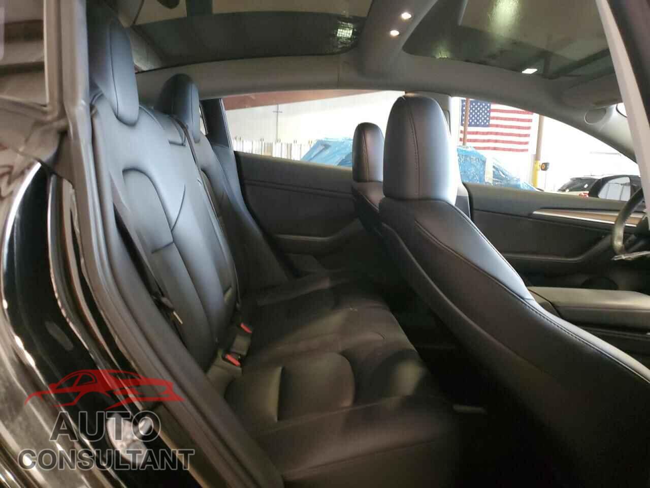 TESLA MODEL 3 2023 - 5YJ3E1EC5PF589940