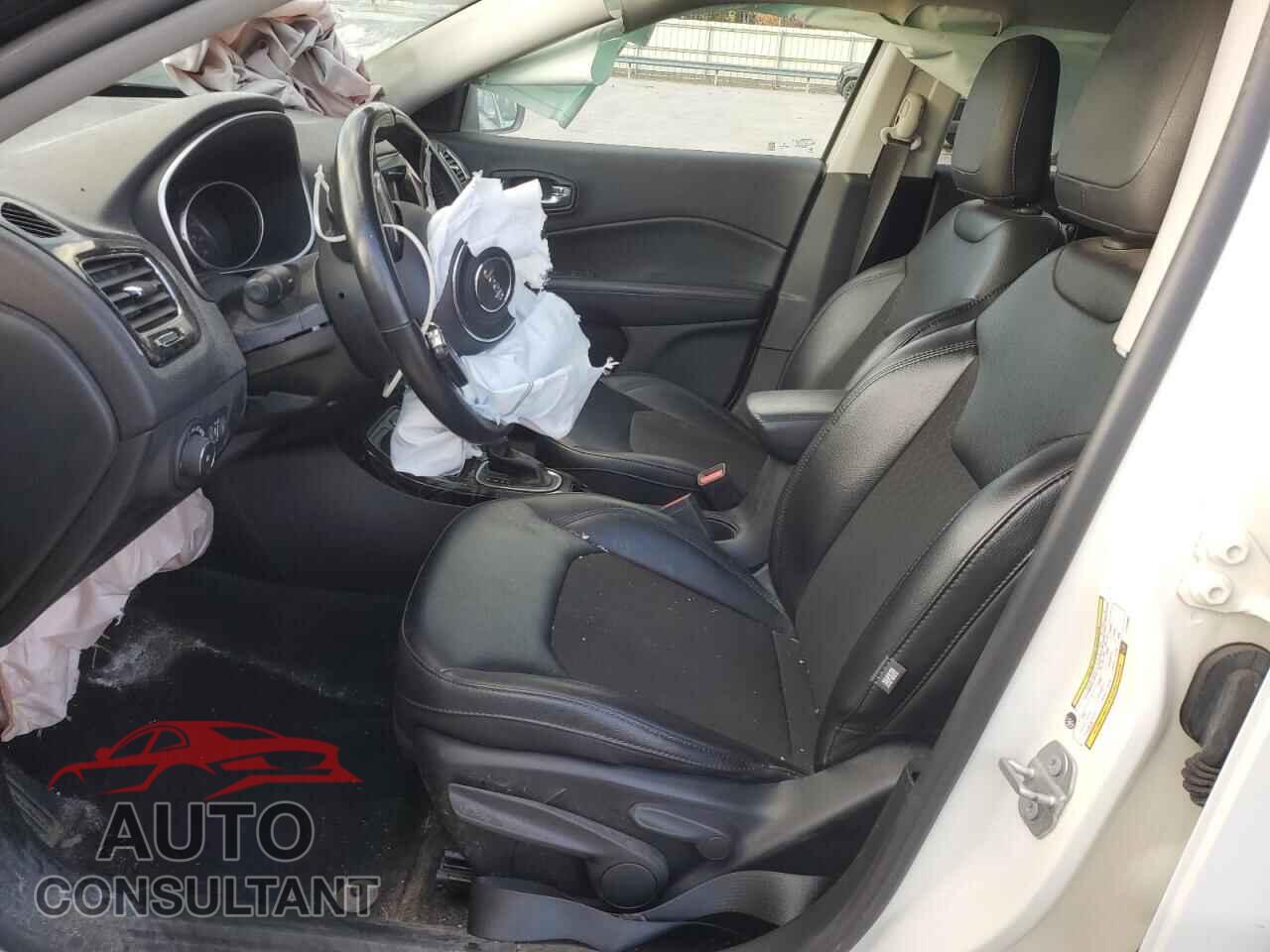JEEP COMPASS 2020 - 3C4NJDBB4LT164884