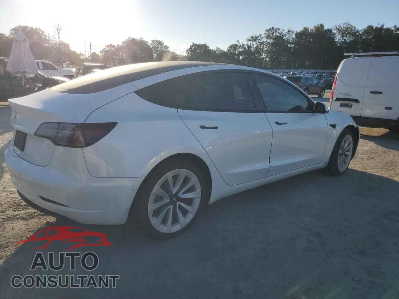 TESLA MODEL 3 2022 - 5YJ3E1EA3NF329032