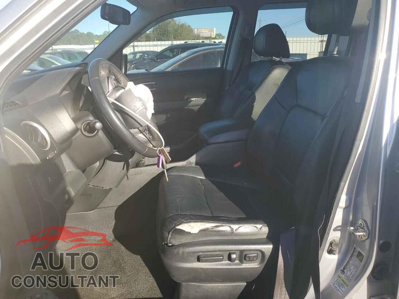 HONDA PILOT 2013 - 5FNYF3H58DB034052