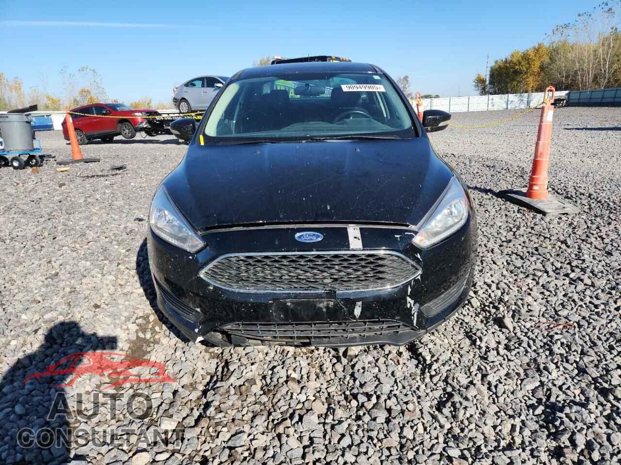 FORD FOCUS 2018 - 1FADP3FE7JL210442