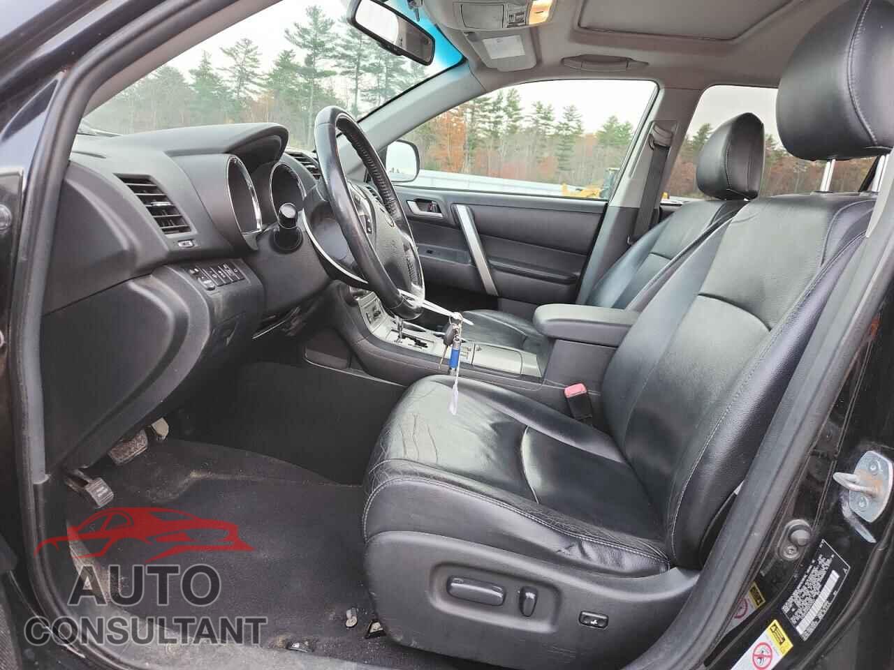 TOYOTA HIGHLANDER 2012 - 5TDBK3EH4CS147653