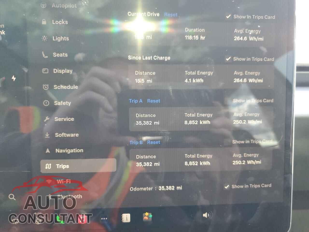 TESLA MODEL 3 2024 - 5YJ3E1EB9RF716943