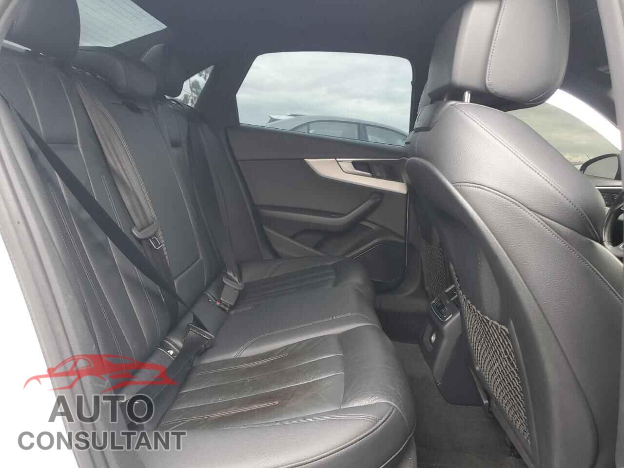 AUDI A4 2017 - WAUENAF43HA142014