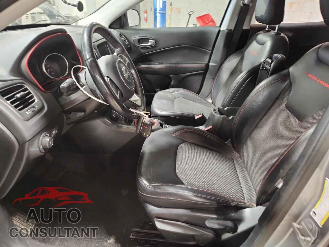 JEEP COMPASS 2019 - 3C4NJDDB7KT721489