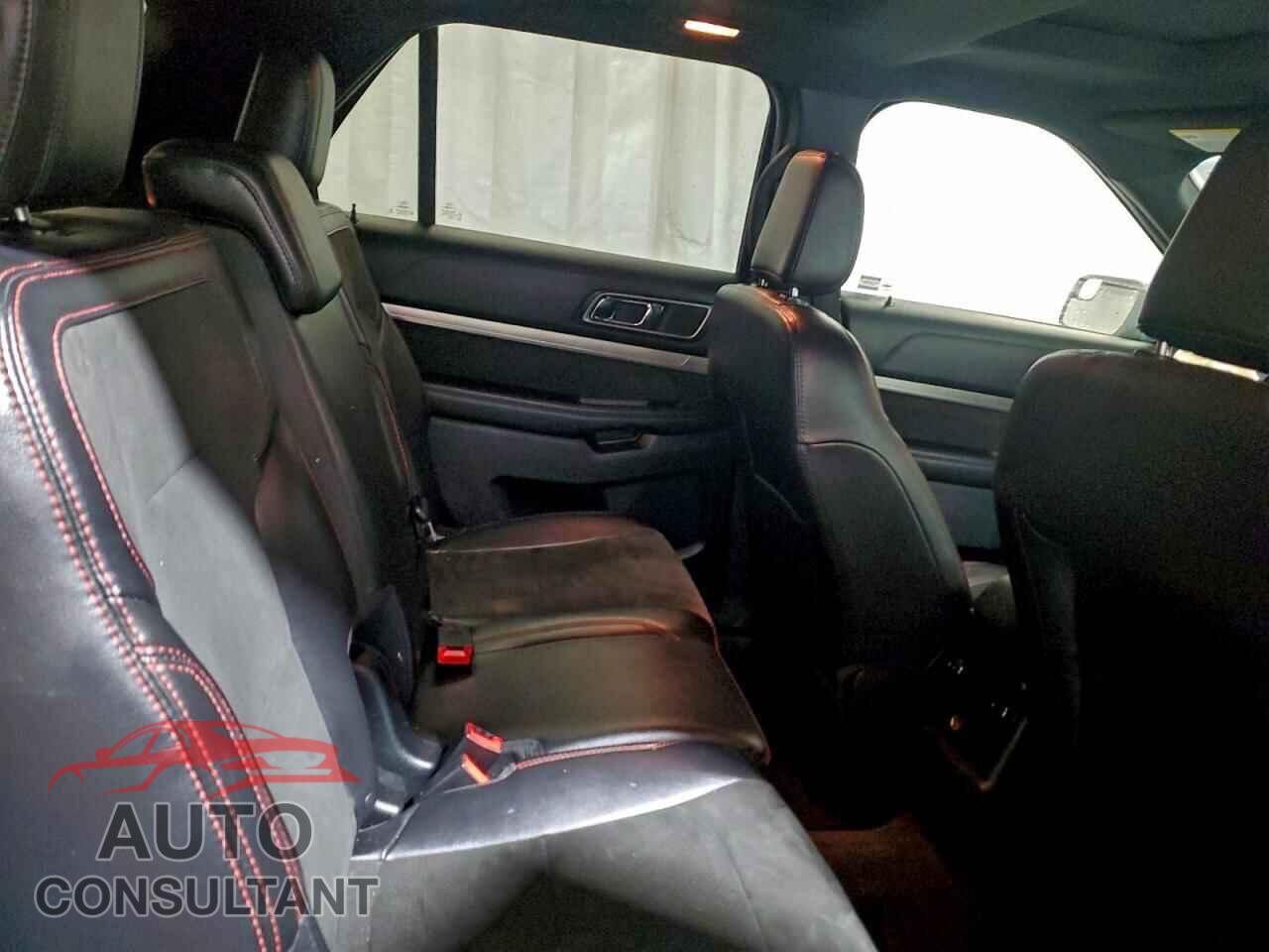 FORD EXPLORER 2018 - 1FM5K8D87JGA64314