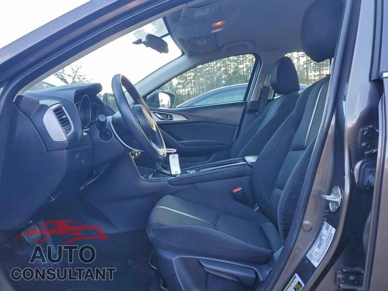 MAZDA 3 2017 - 3MZBN1U79HM147771