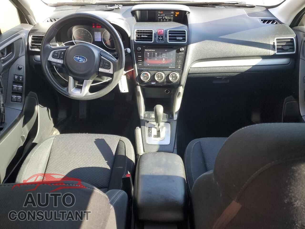SUBARU FORESTER 2017 - JF2SJAEC9HH511638