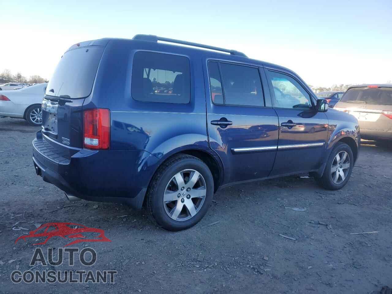 HONDA PILOT 2013 - 5FNYF4H98DB010682