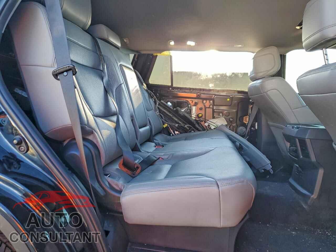 TOYOTA SEQUOIA 2023 - 7SVAAABA9PX010370