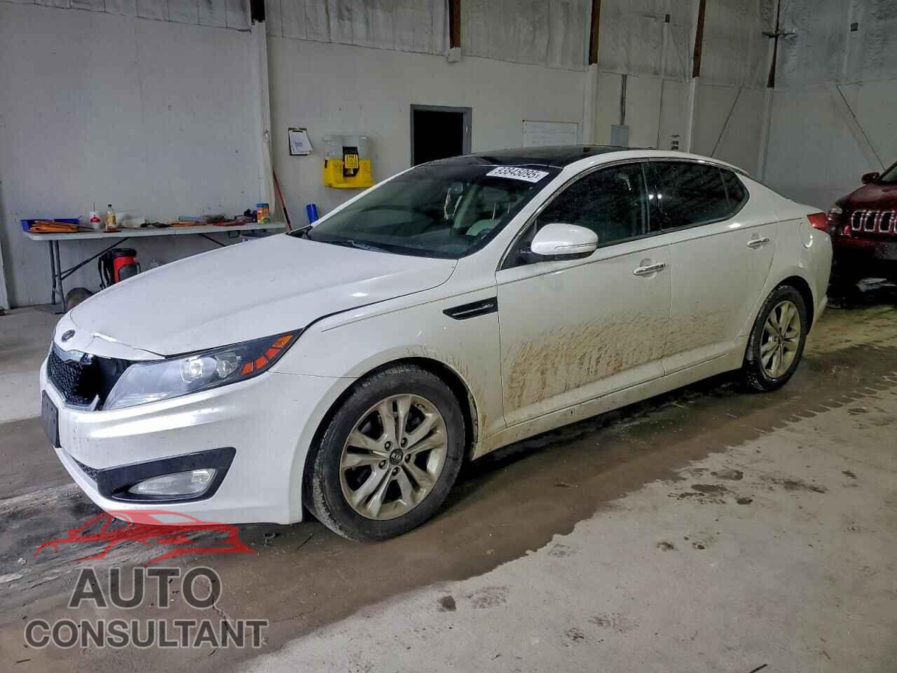 KIA OPTIMA 2011 - KNAGN4A71B5120136