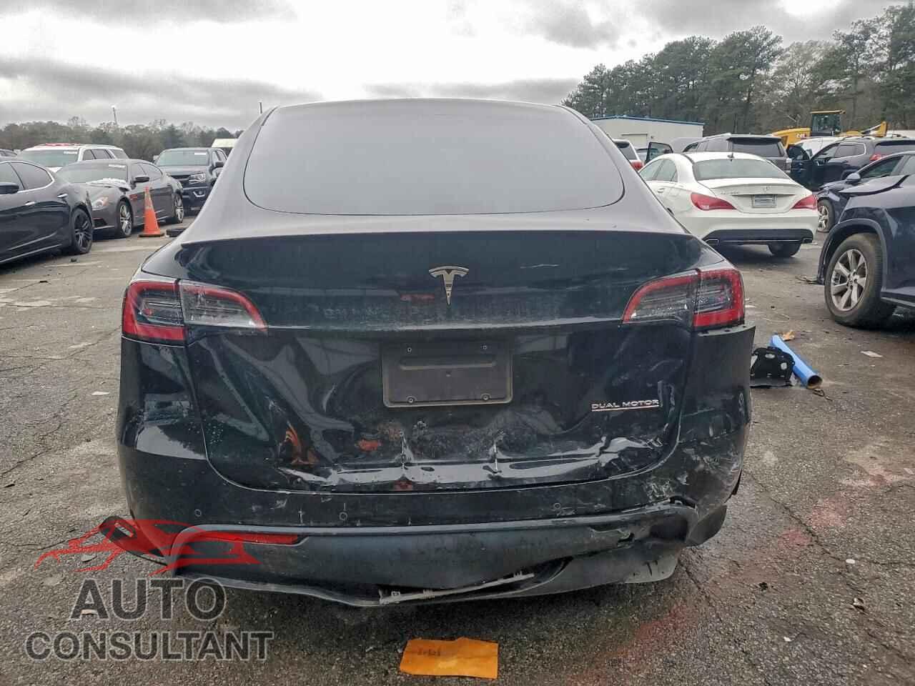 TESLA MODEL Y 2022 - 7SAYGDEF7NF454566