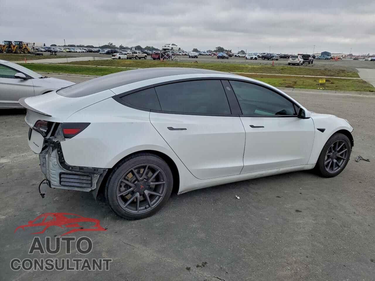 TESLA MODEL 3 2021 - 5YJ3E1EB9MF863191