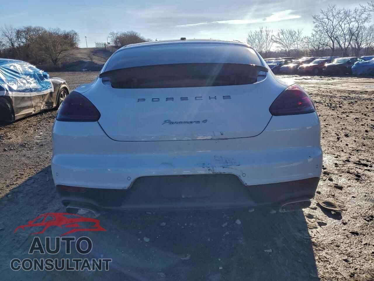 PORSCHE PANAMERA 2015 - WP0AA2A75FL007168