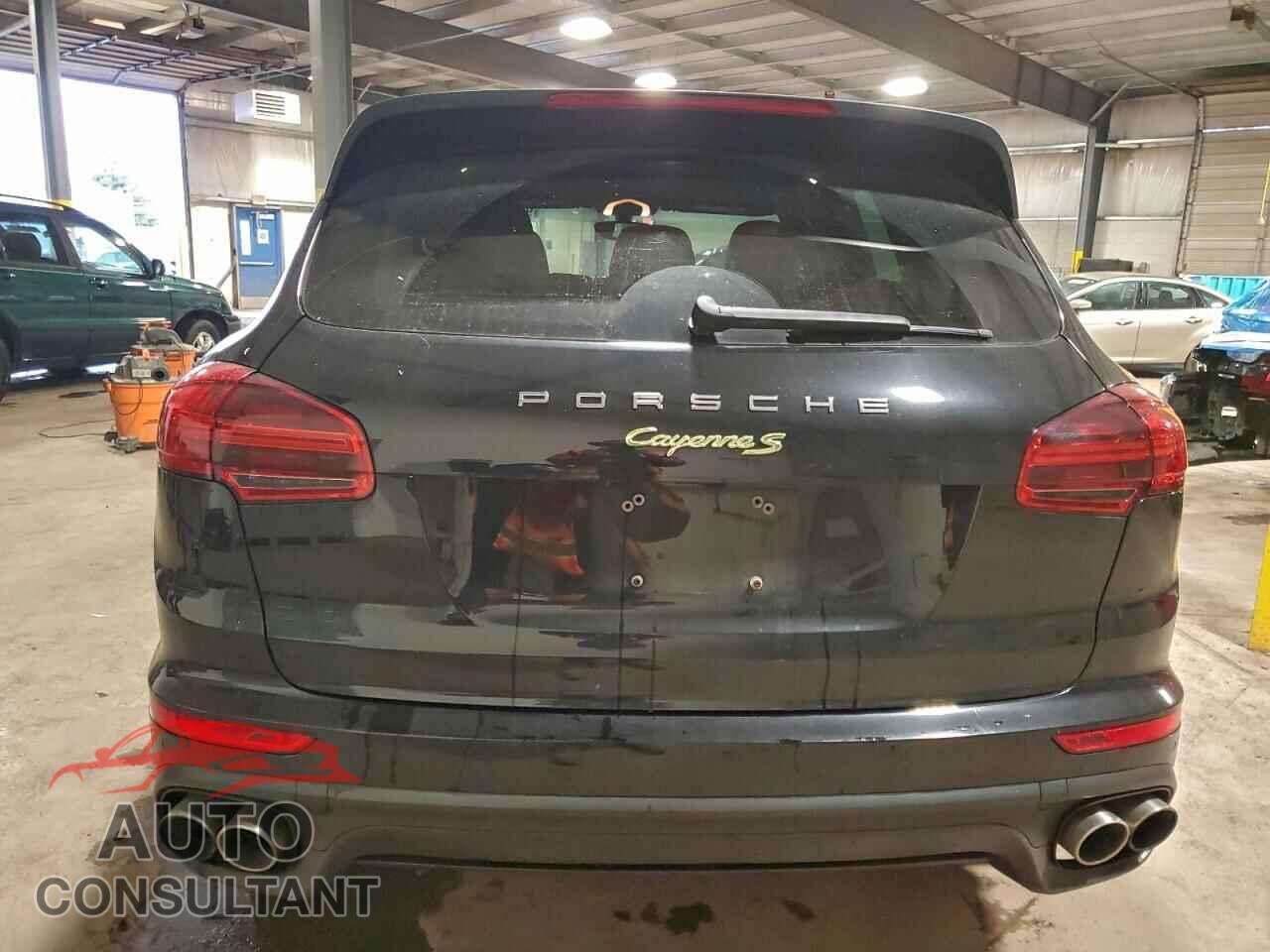 PORSCHE CAYENNE 2017 - WP1AE2A2XHLA74620
