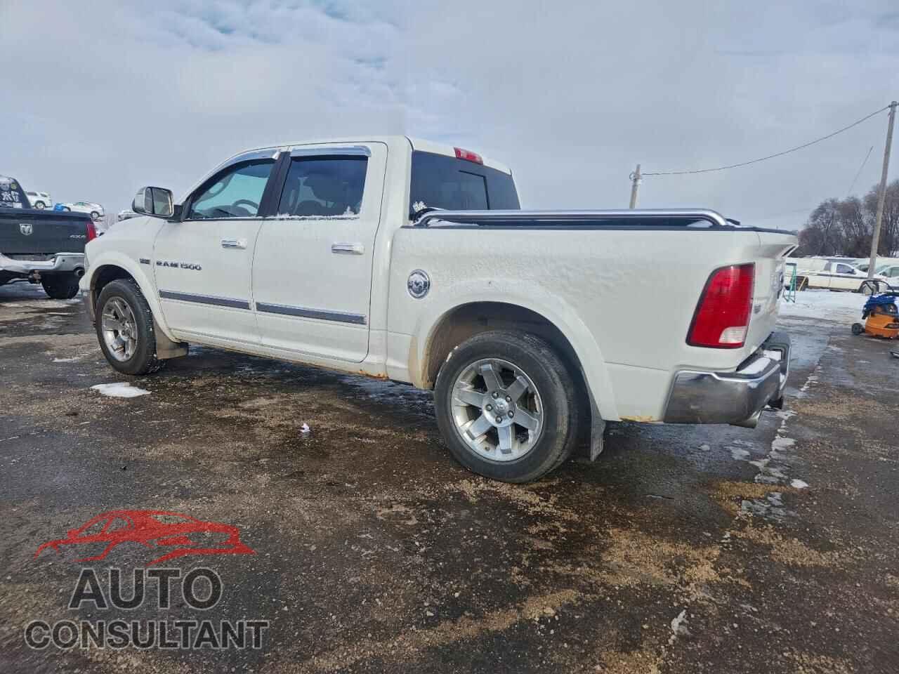 DODGE RAM 1500 2012 - 1C6RD7NT5CS126393