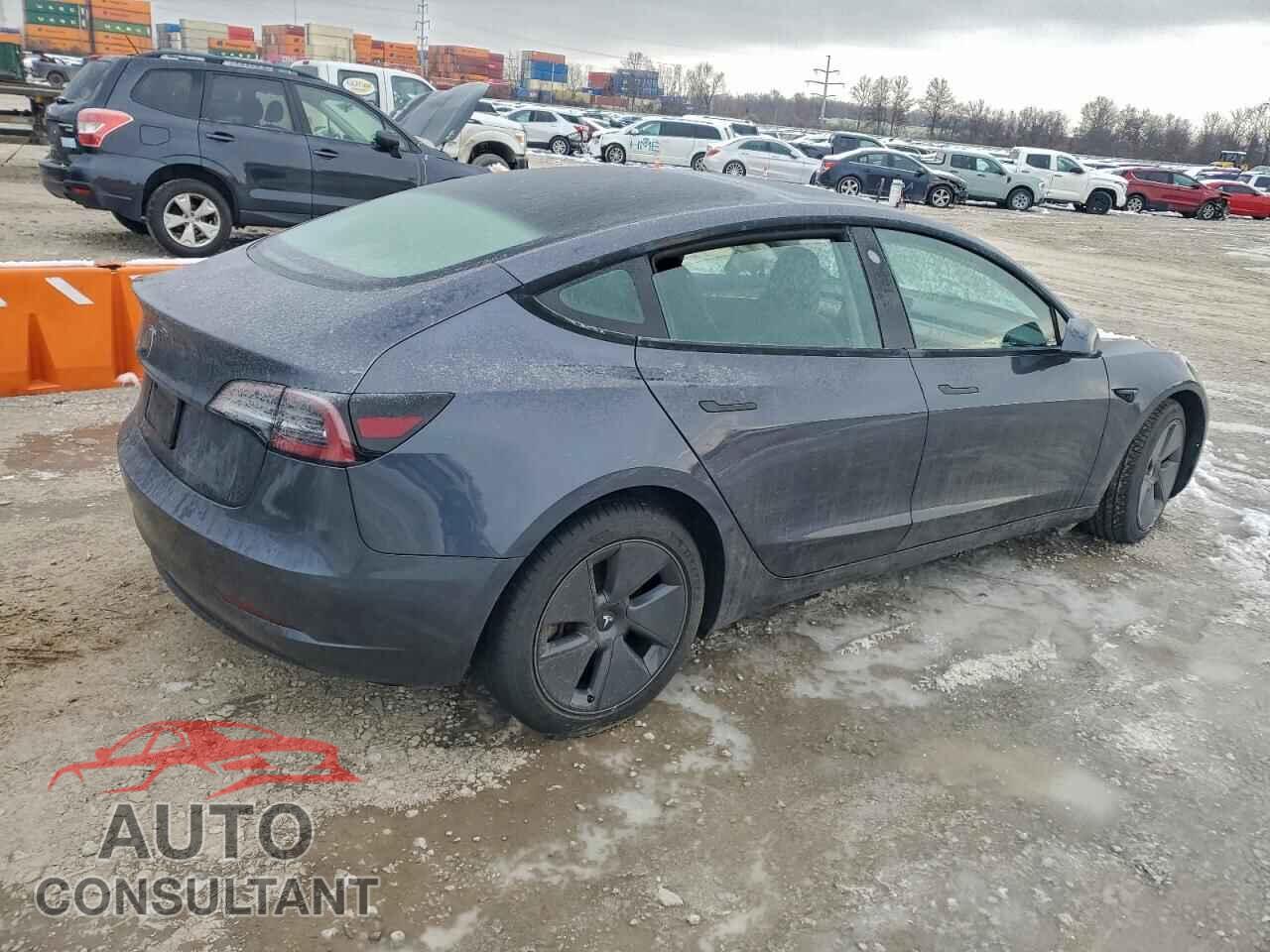TESLA MODEL 3 2023 - 5YJ3E1EA8PF402785