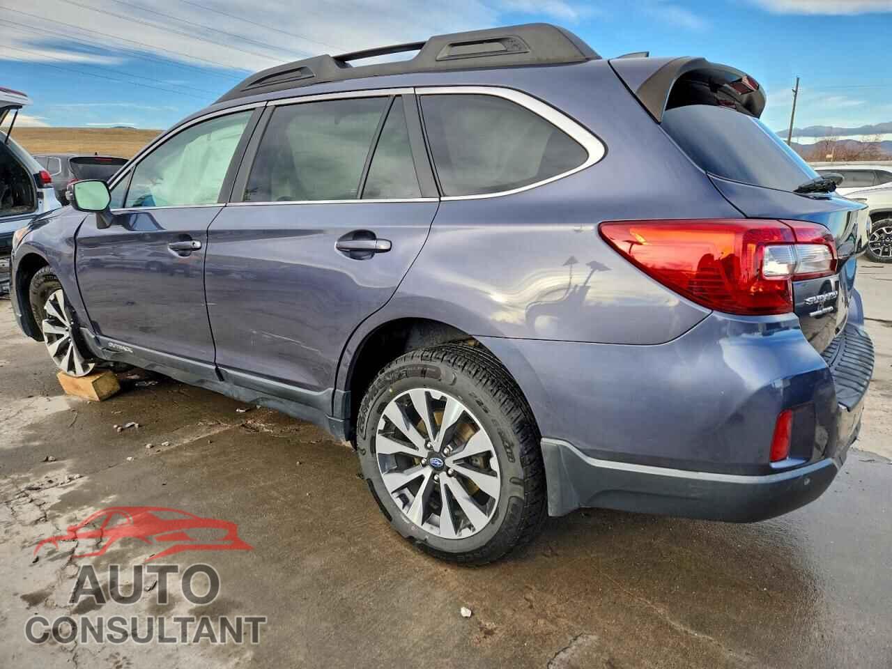 SUBARU OUTBACK 2017 - 4S4BSANC1H3258917
