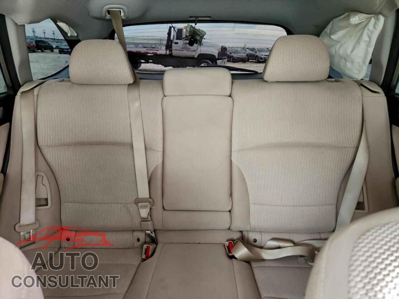 SUBARU OUTBACK 2016 - 4S4BSBHC2G3244735
