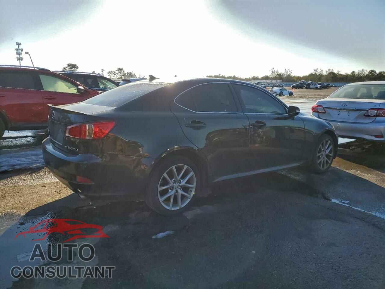 LEXUS IS 2011 - JTHCF5C22B2034968
