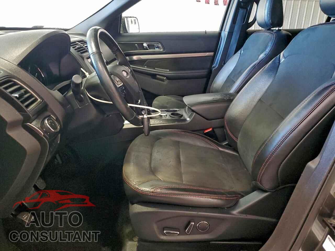 FORD EXPLORER 2018 - 1FM5K7DH8JGB26099