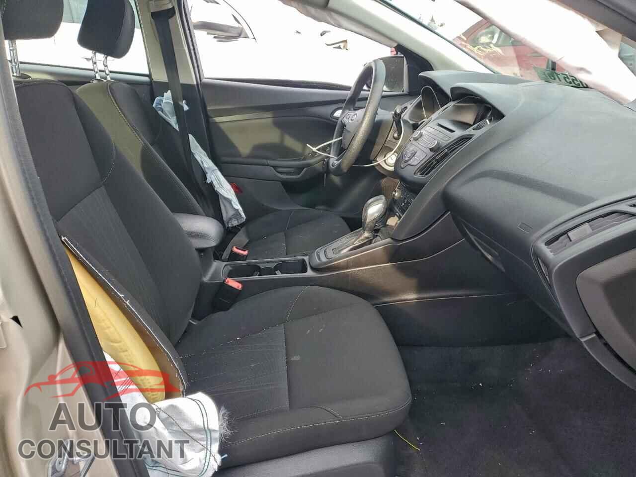FORD FOCUS 2017 - 1FADP3F24HL281288