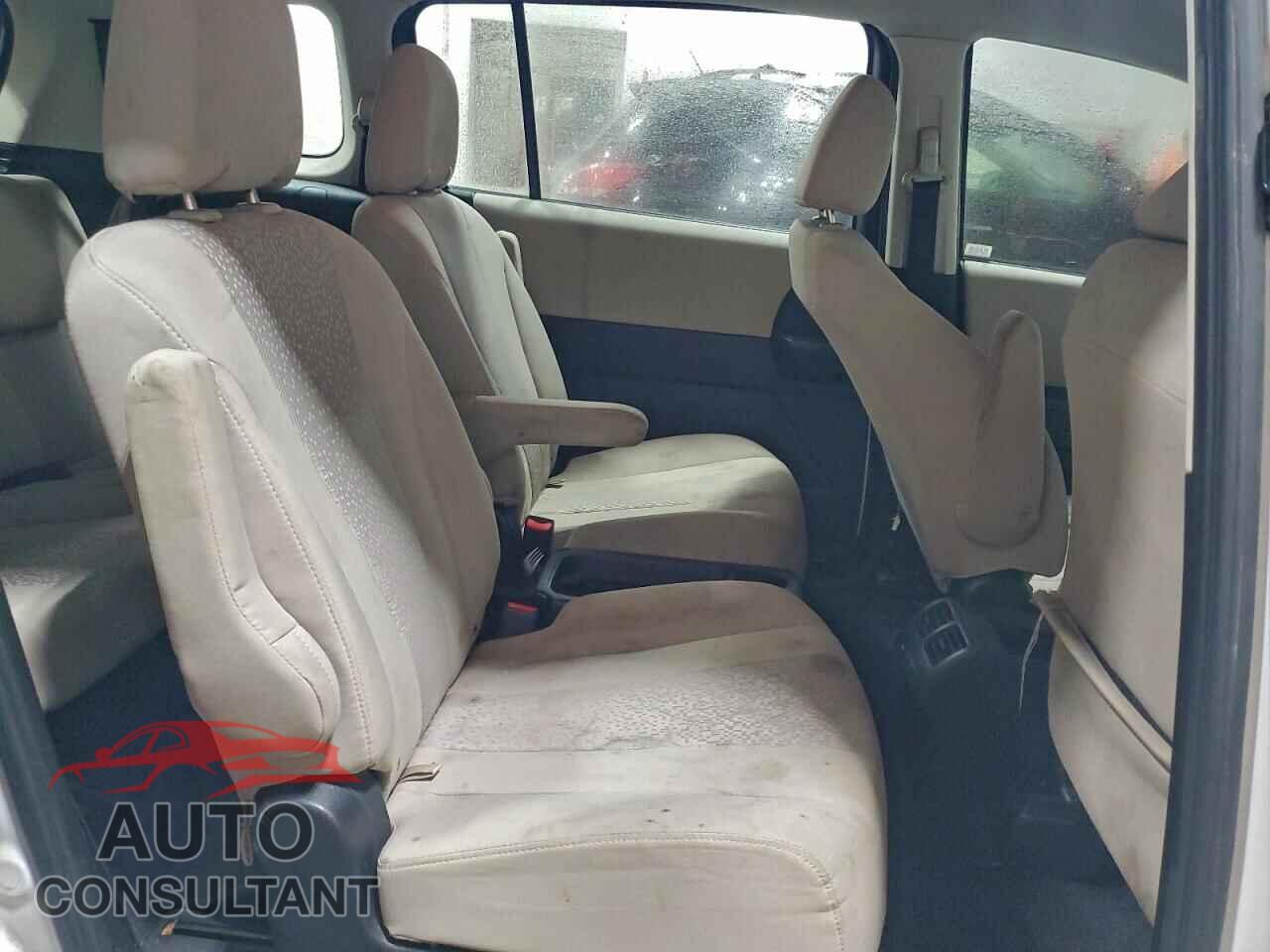 MAZDA 5 2012 - JM1CW2CL1C0130189