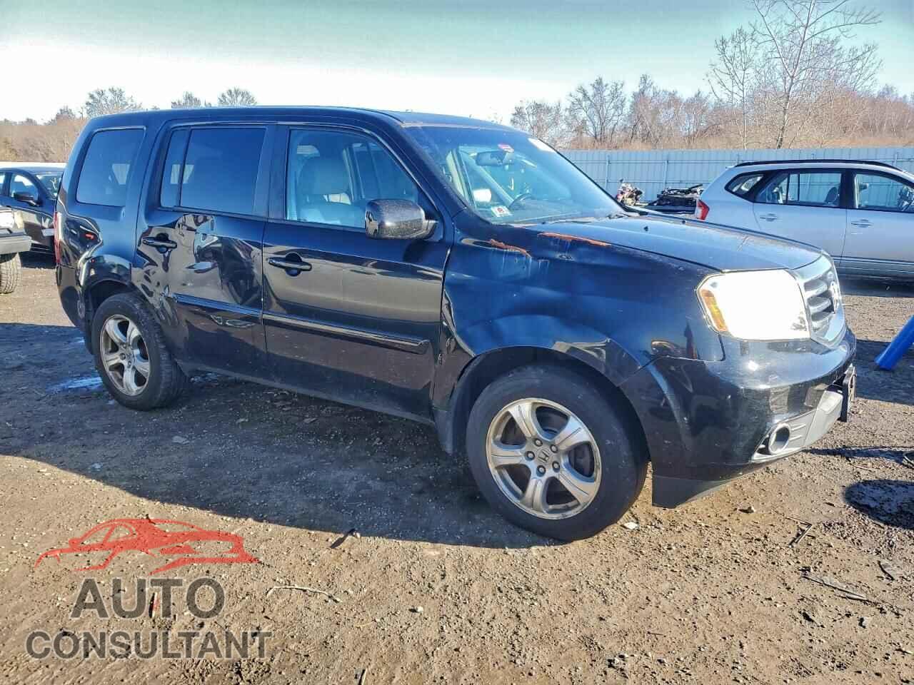 HONDA PILOT 2013 - 5FNYF4H52DB083592