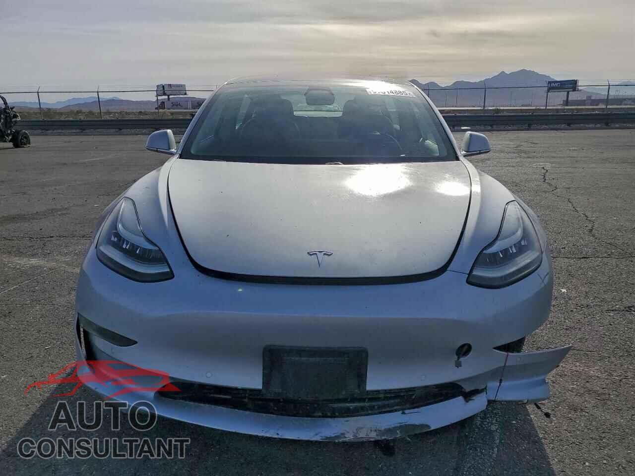 TESLA MODEL 3 2018 - 5YJ3E1EA2JF017858