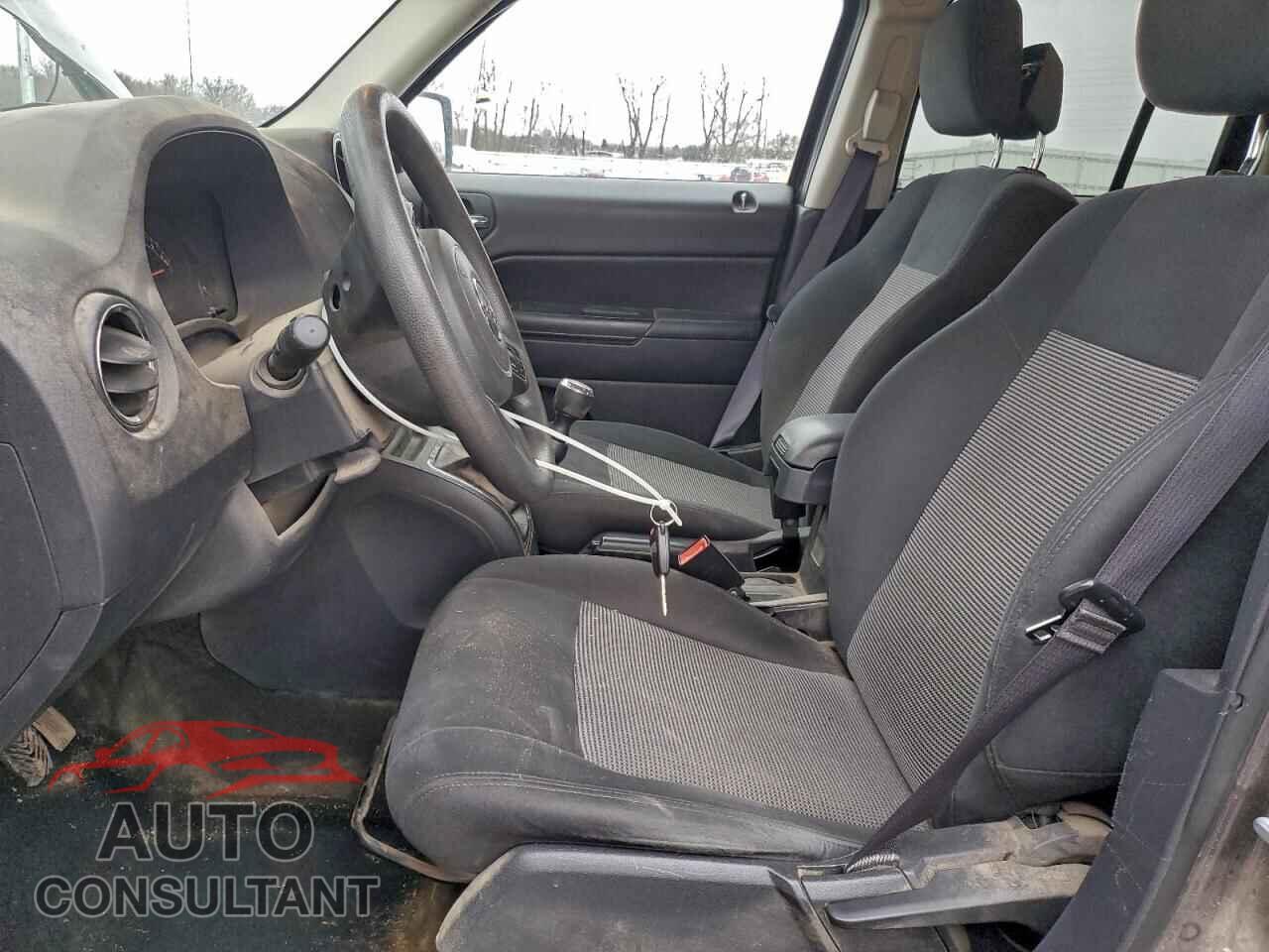 JEEP PATRIOT 2017 - 1C4NJPBA3HD136340