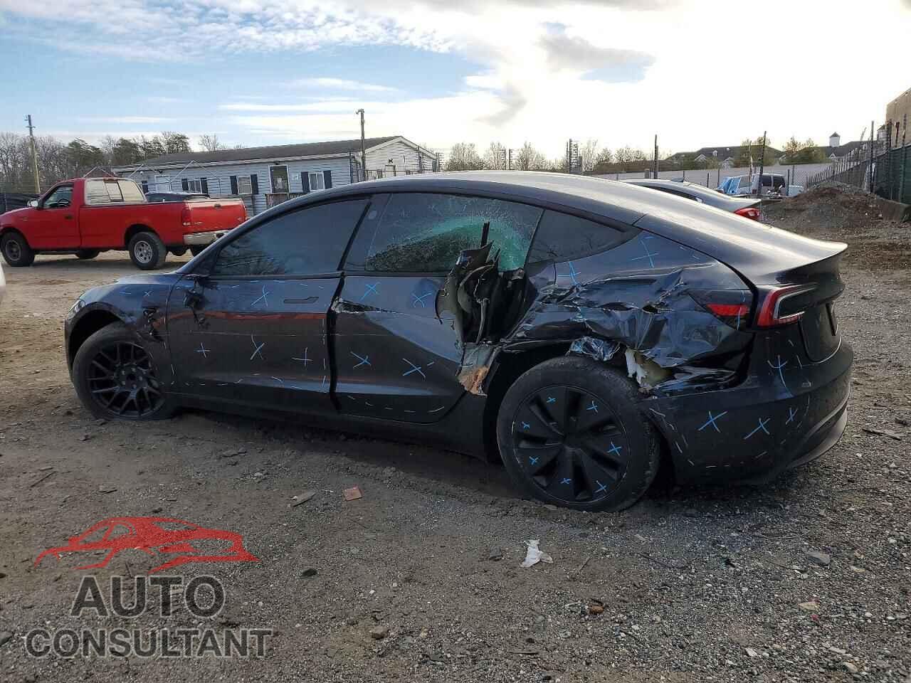 TESLA MODEL 3 2025 - 5YJ3E1EA2SF937104