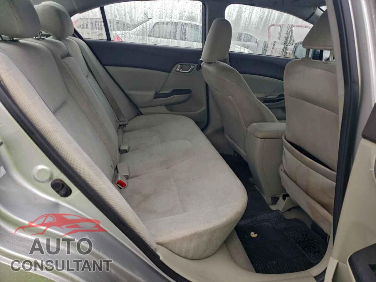 HONDA CIVIC 2012 - 2HGFB2F89CH312431