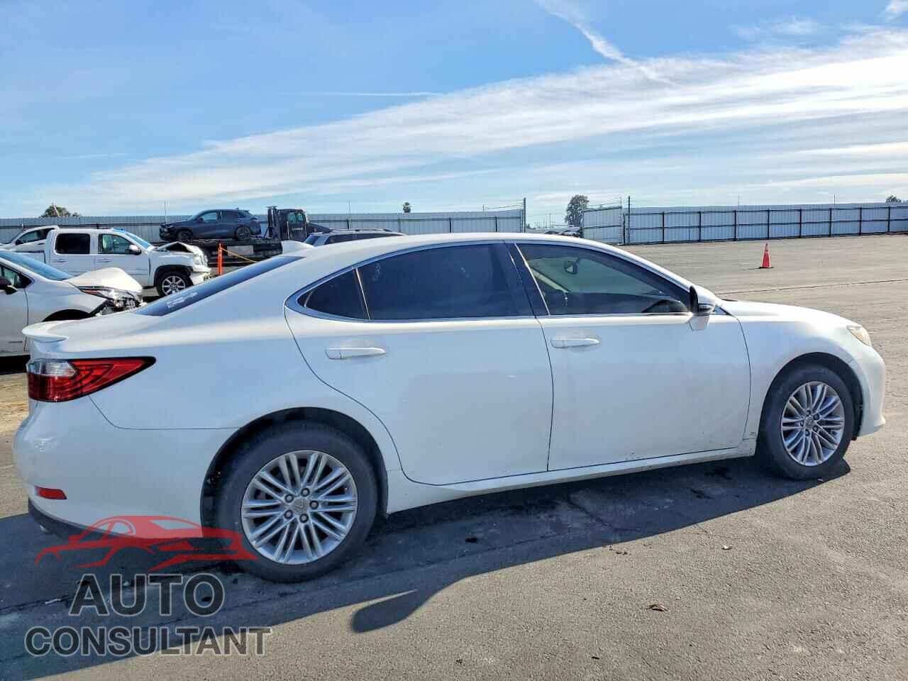 LEXUS ES350 2015 - JTHBK1GG3F2159246