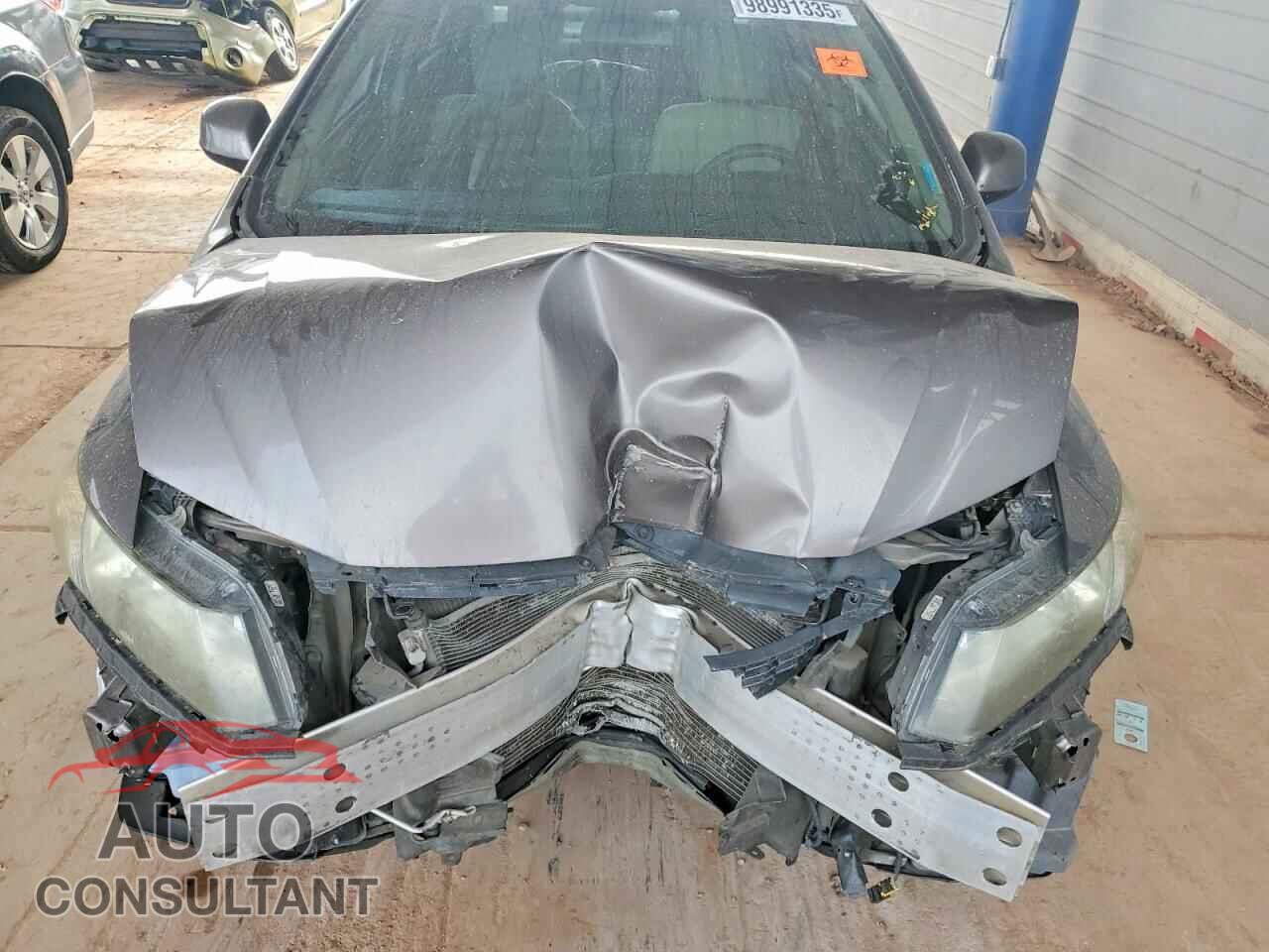 HONDA CIVIC 2013 - 19XFB2F88DE218567