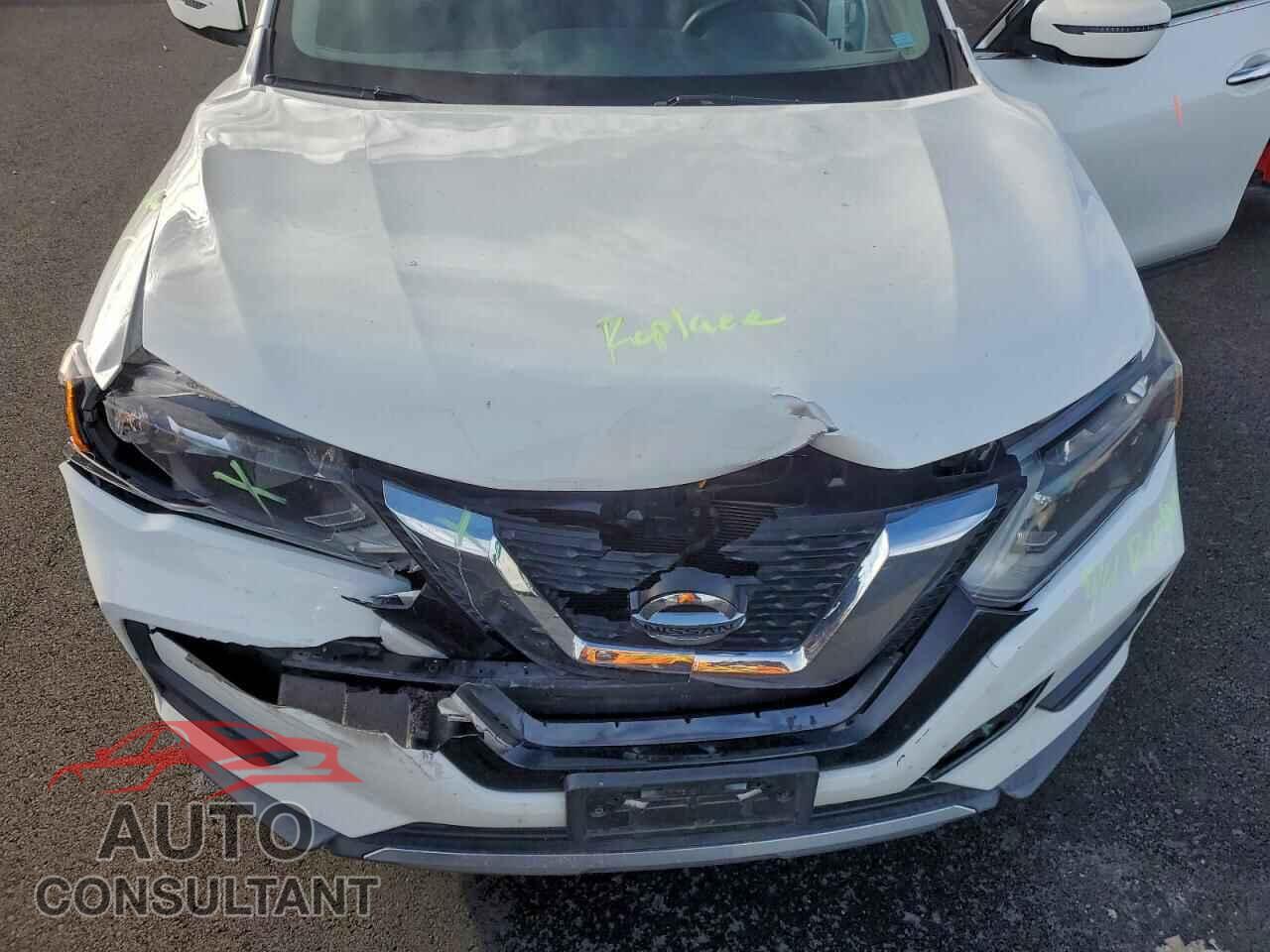 NISSAN ROGUE 2017 - KNMAT2MTXHP521211