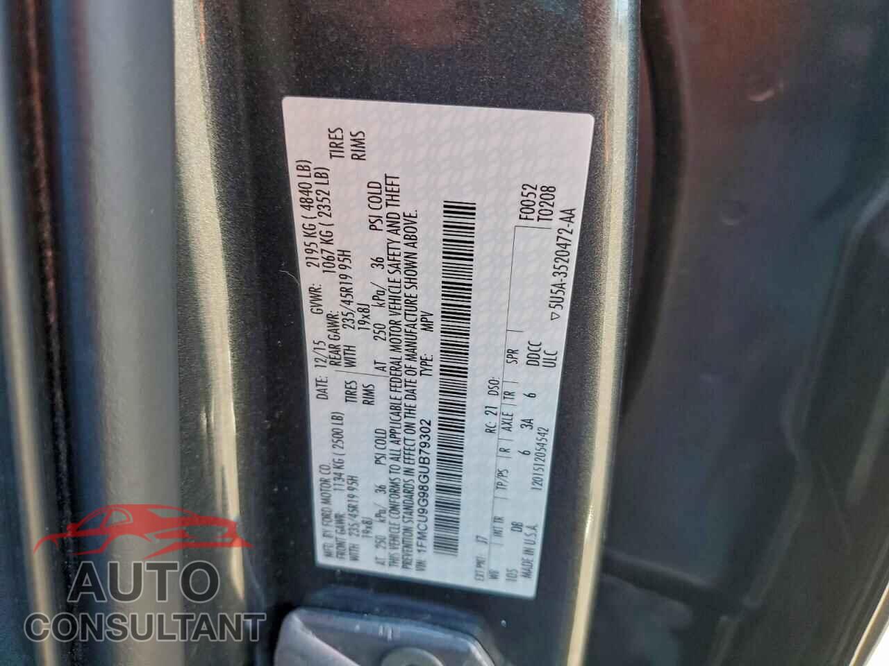 FORD ESCAPE 2016 - 1FMCU9G98GUB79302