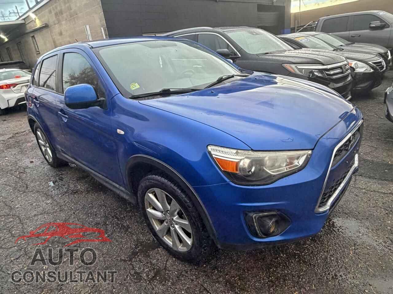 MITSUBISHI OUTLANDER 2015 - 4A4AR3AU1FE010974