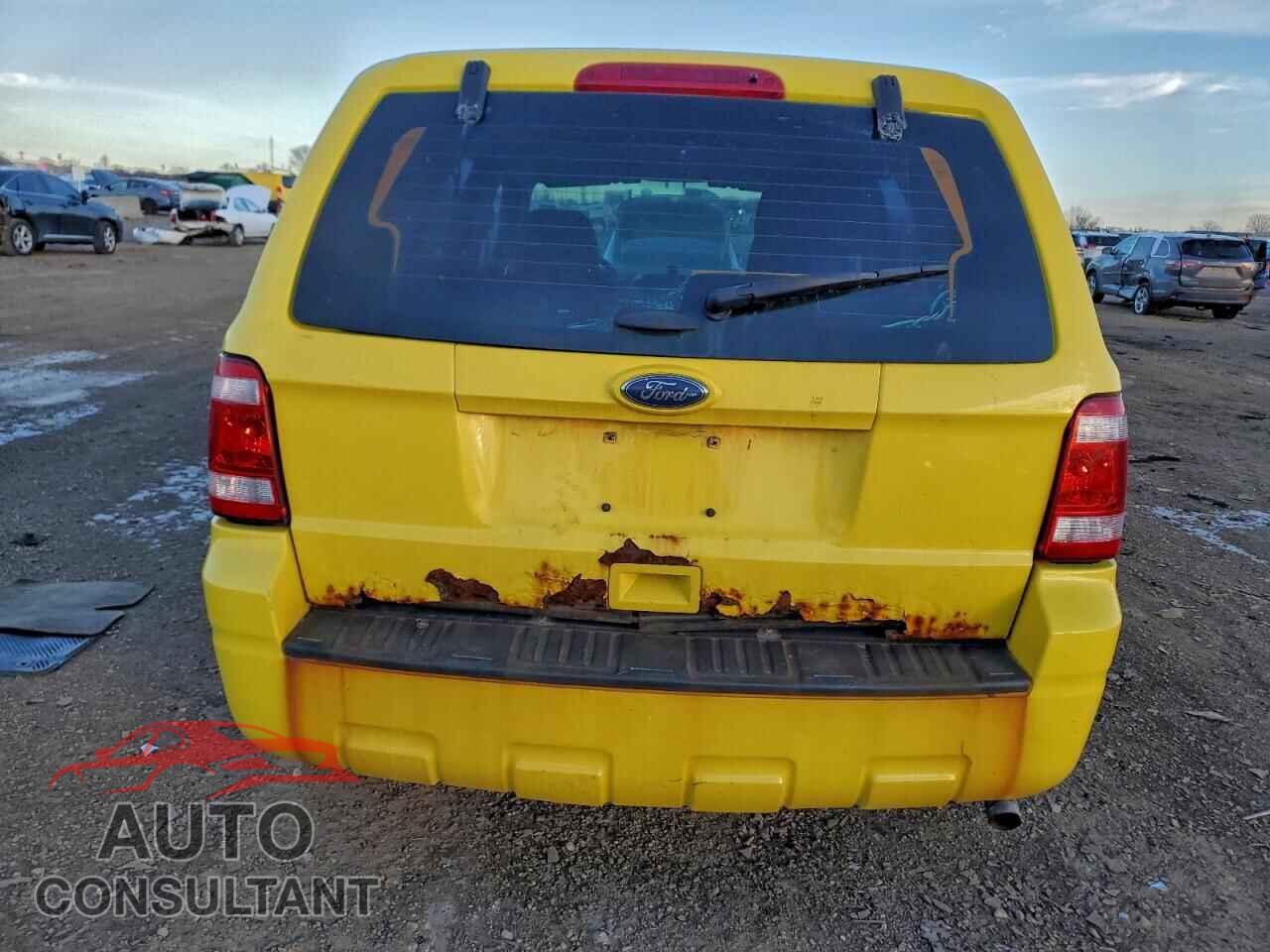 FORD ESCAPE 2011 - 1FMCU9C73BKB04029