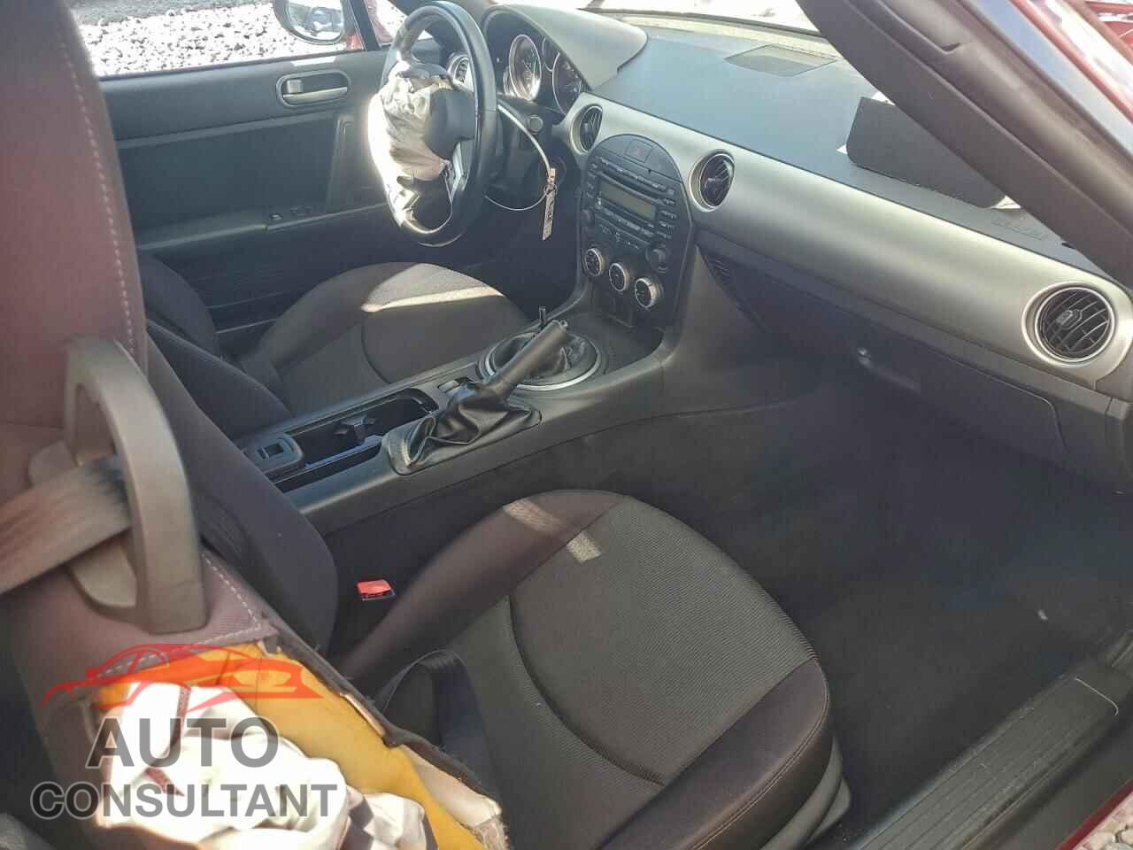 MAZDA MX5 2011 - JM1NC2LFXB0218488