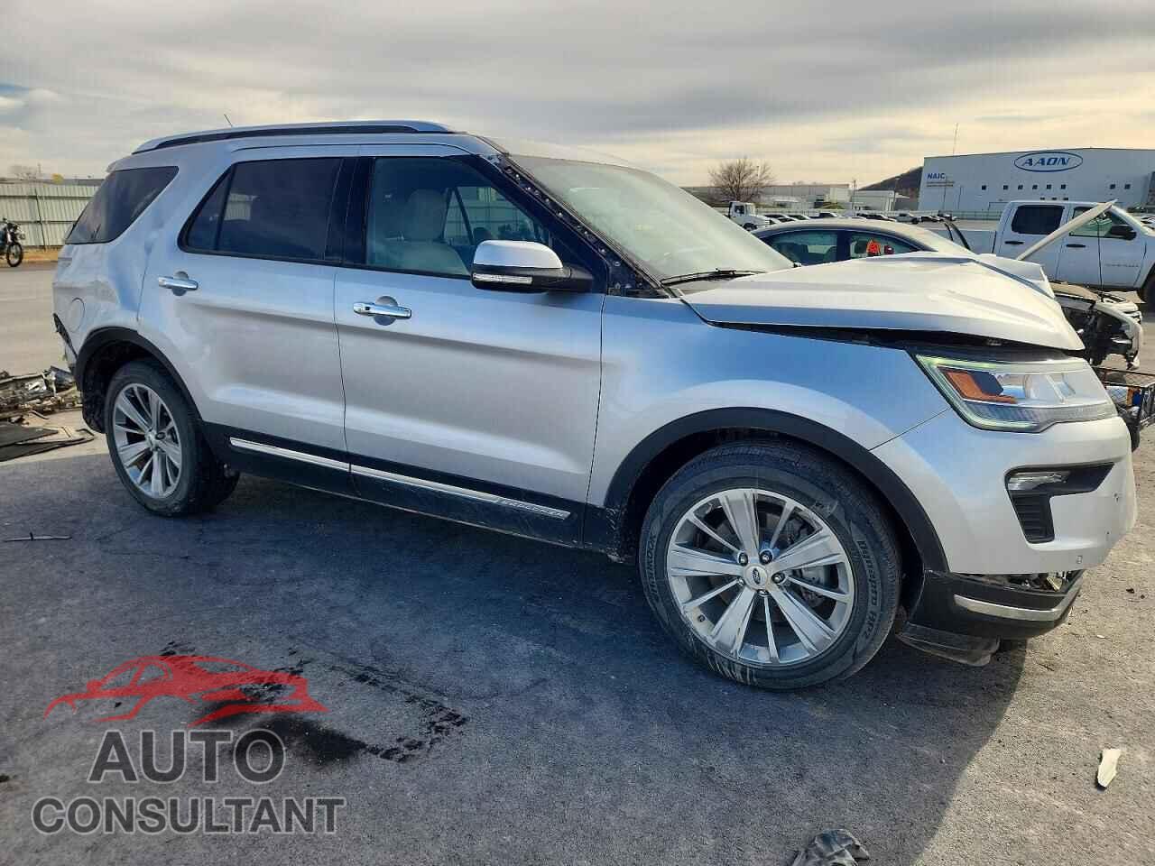FORD EXPLORER 2018 - 1FM5K7F88JGB45720